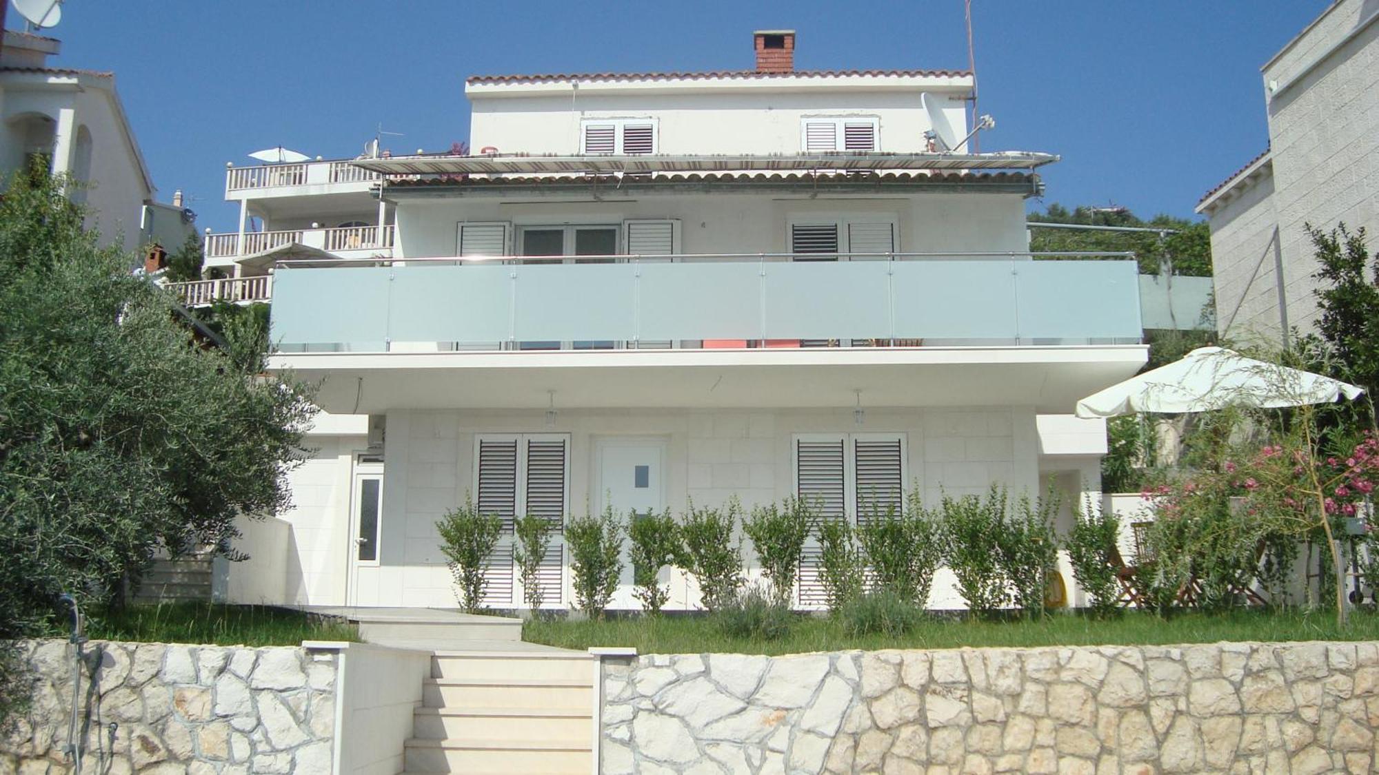 Apartments Niana With Heated Seawater Swimingpool Donji Okrug  Exteriör bild